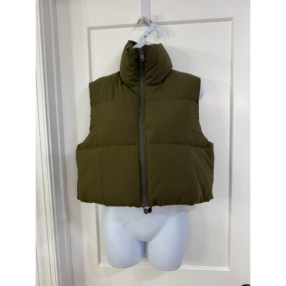 Women's size medo green‎ puffer vest - Picture 1 of 4